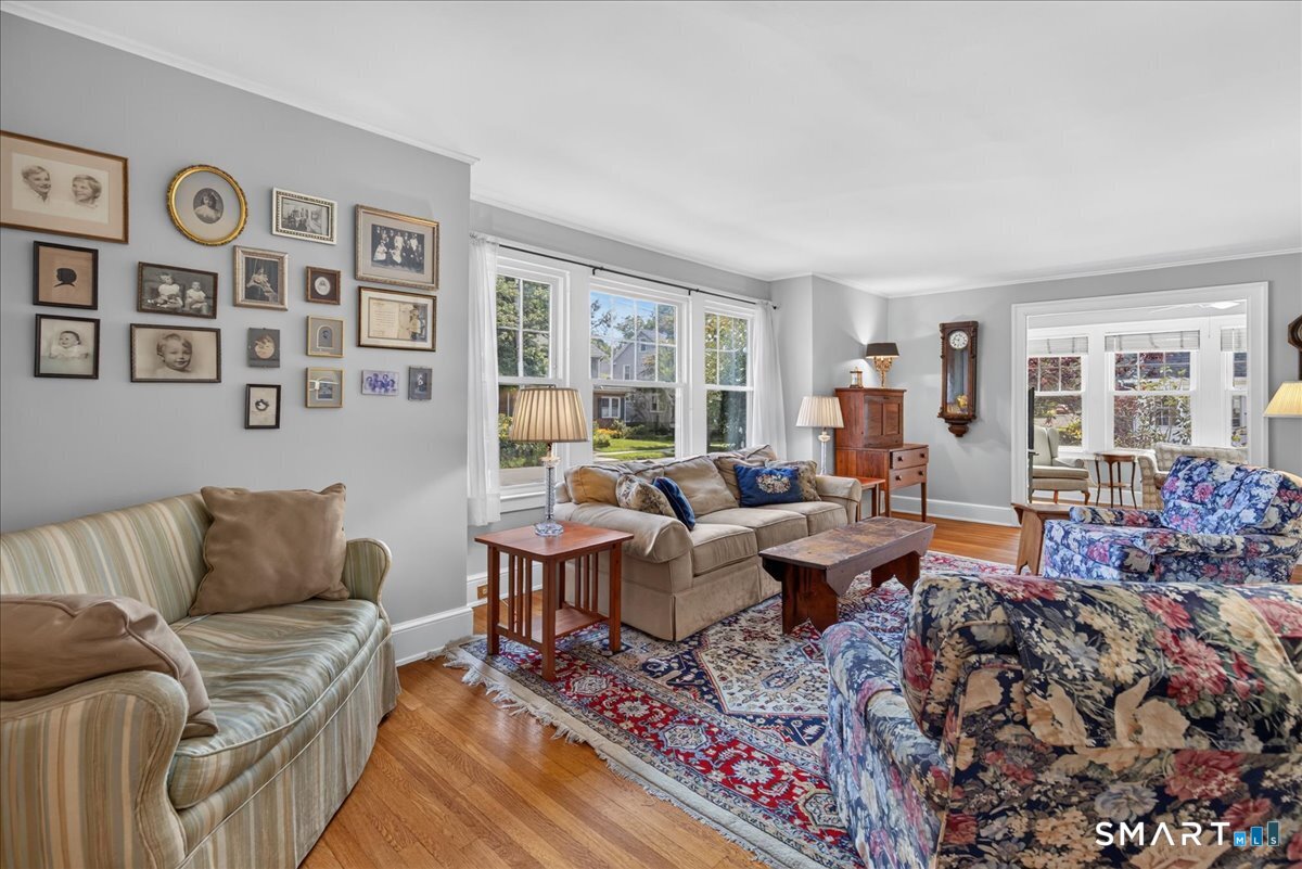 41 Greenway Street Hamden CT 06517