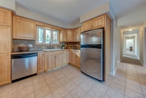 438 Foote Road Glastonbury CT 06073