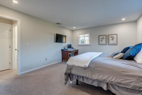 438 Foote Road Glastonbury CT 06073