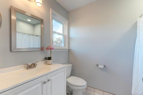 438 Foote Road Glastonbury CT 06073