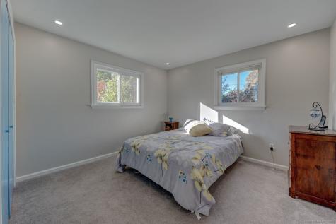 438 Foote Road Glastonbury CT 06073