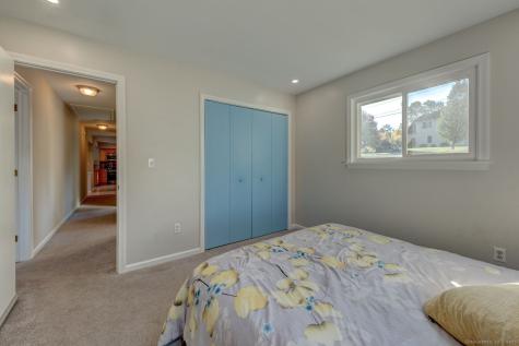 438 Foote Road Glastonbury CT 06073