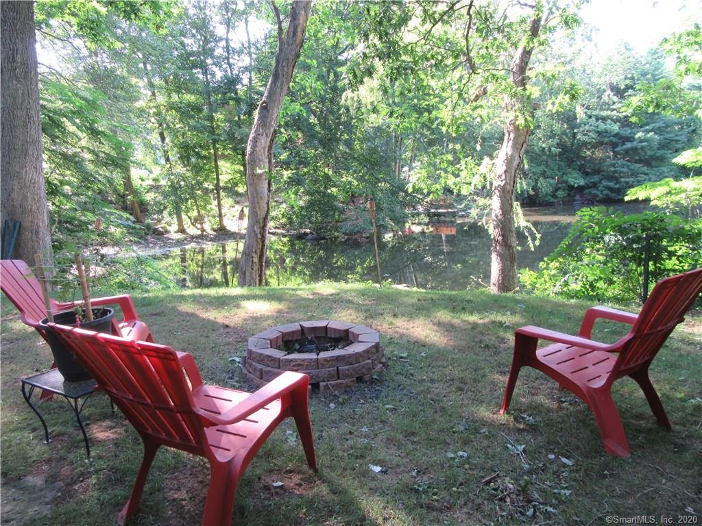 23 Circle Drive Stratford CT 06614