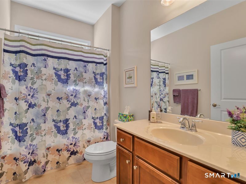 19 Sonoma Lane Middletown CT 06457