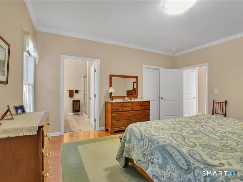 19 Sonoma Lane Middletown CT 06457
