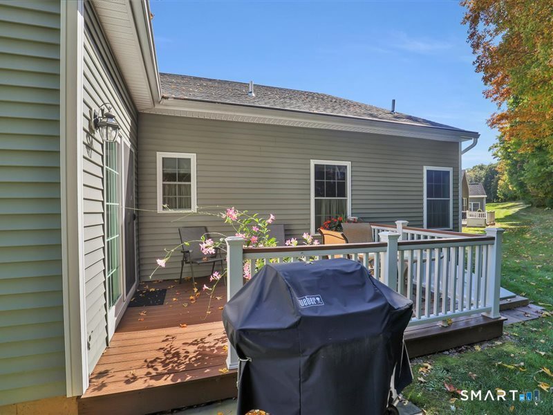 19 Sonoma Lane Middletown CT 06457