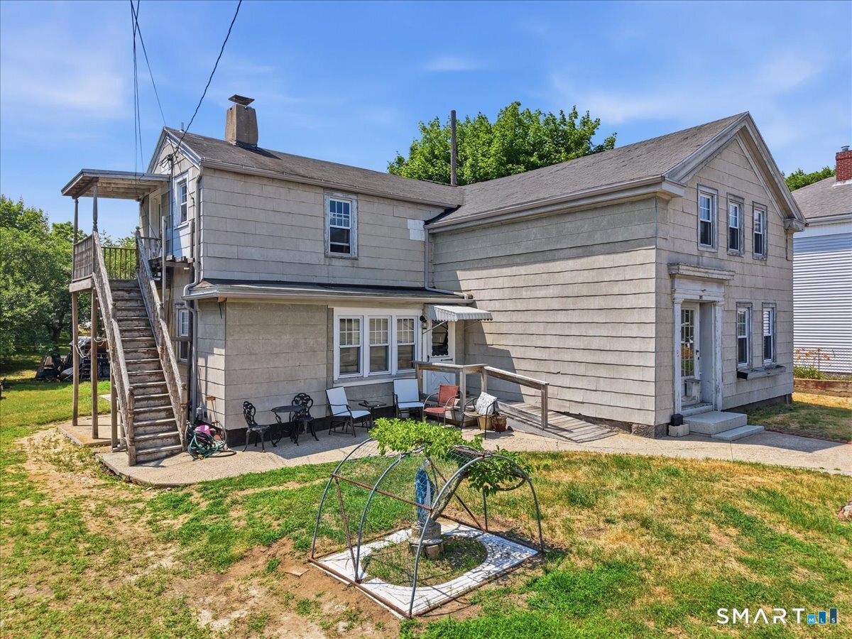 100 Stillman Avenue Stonington CT 06379
