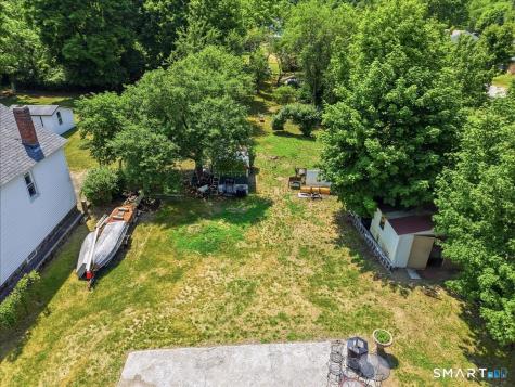 100 Stillman Avenue Stonington CT 06379