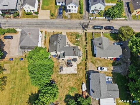 100 Stillman Avenue Stonington CT 06379