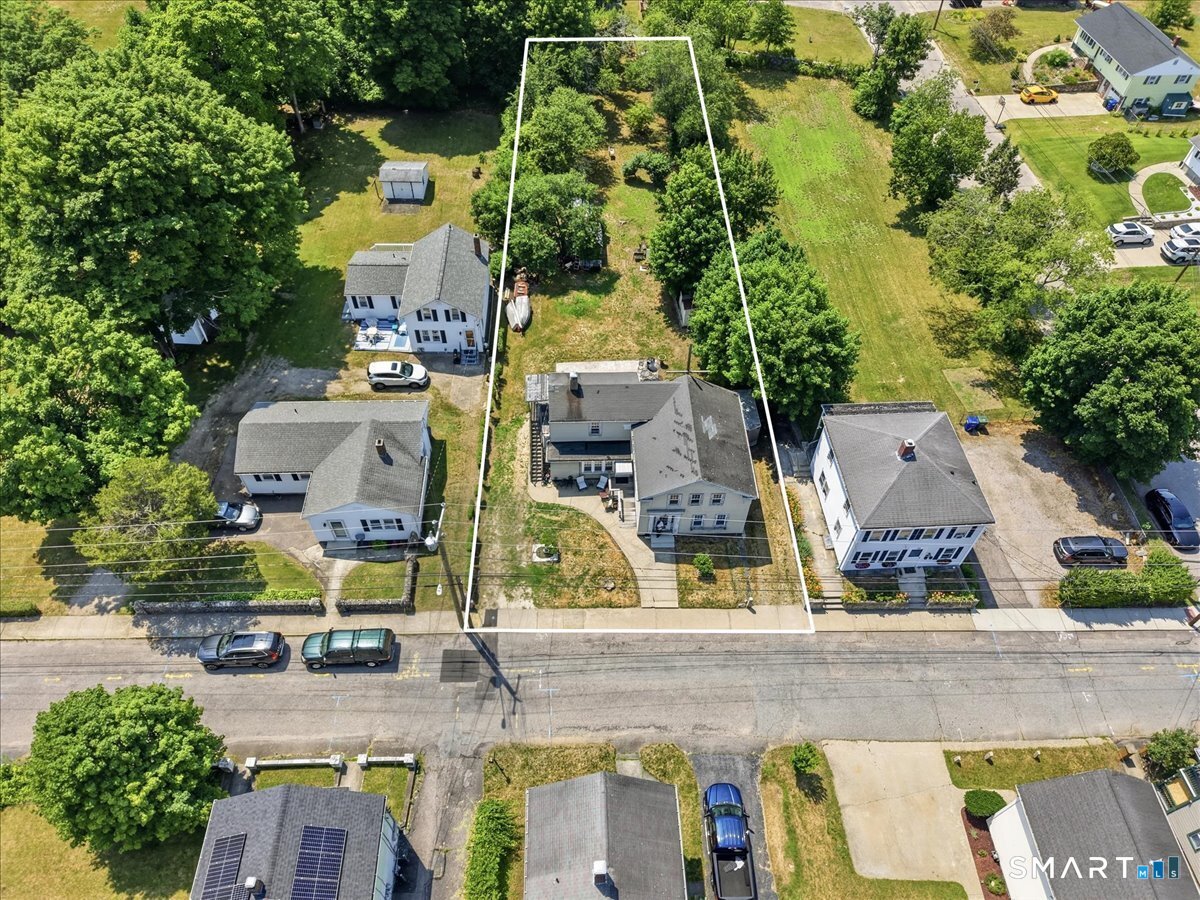 100 Stillman Avenue Stonington CT 06379