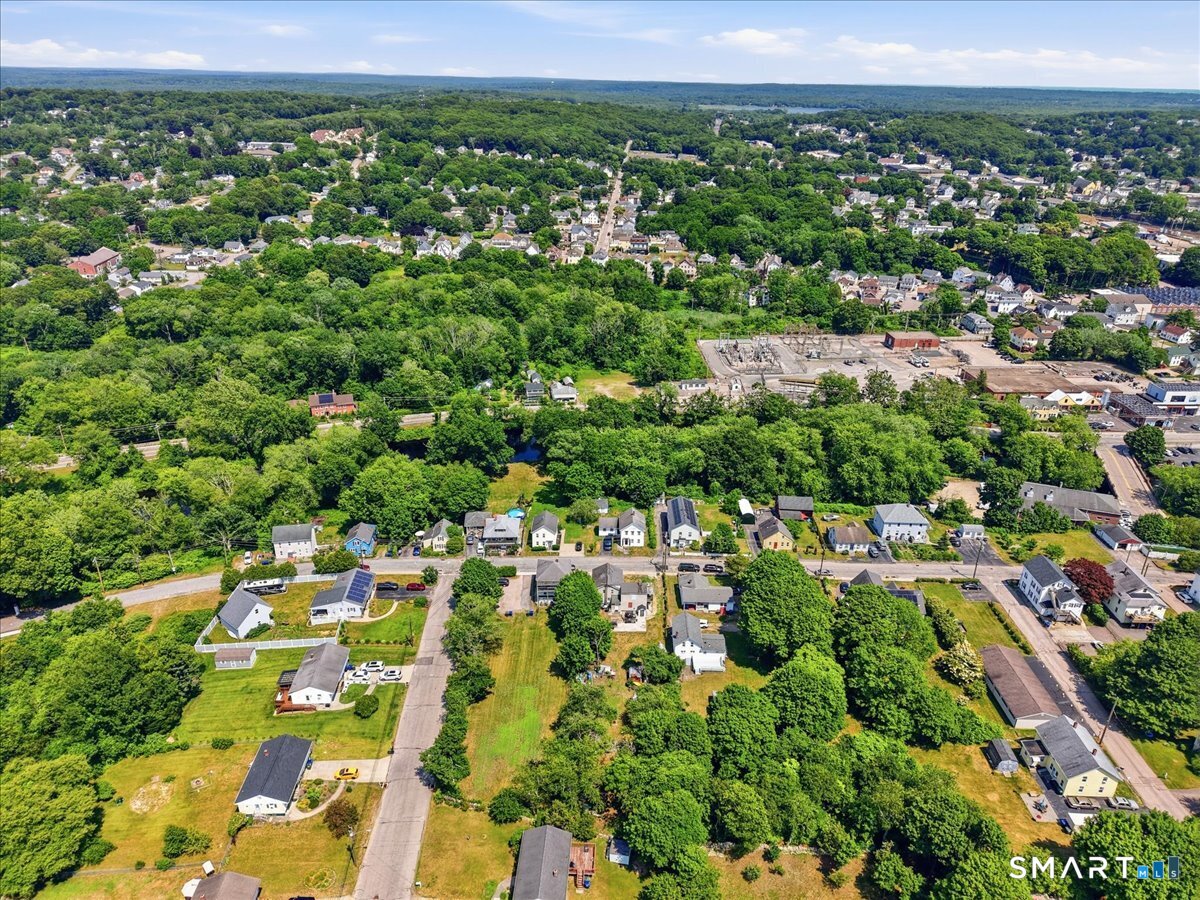 100 Stillman Avenue Stonington CT 06379