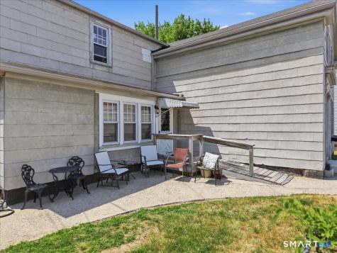 100 Stillman Avenue Stonington CT 06379