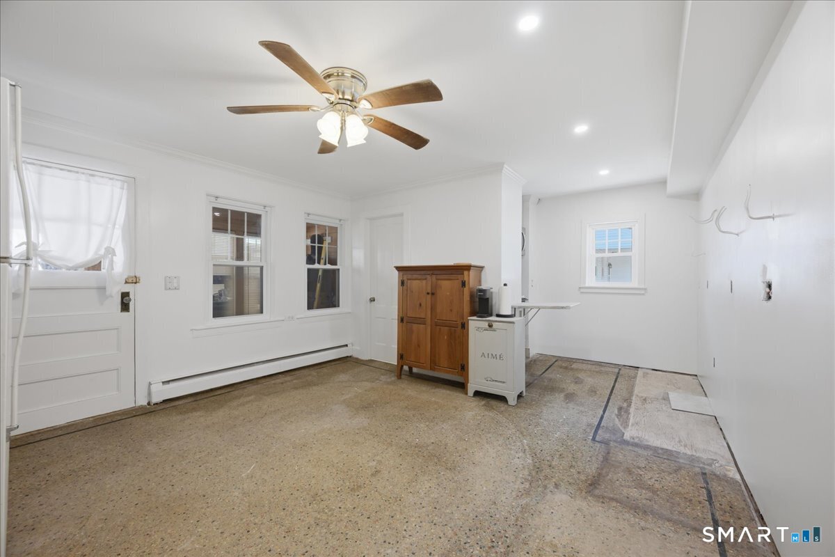 100 Stillman Avenue Stonington CT 06379