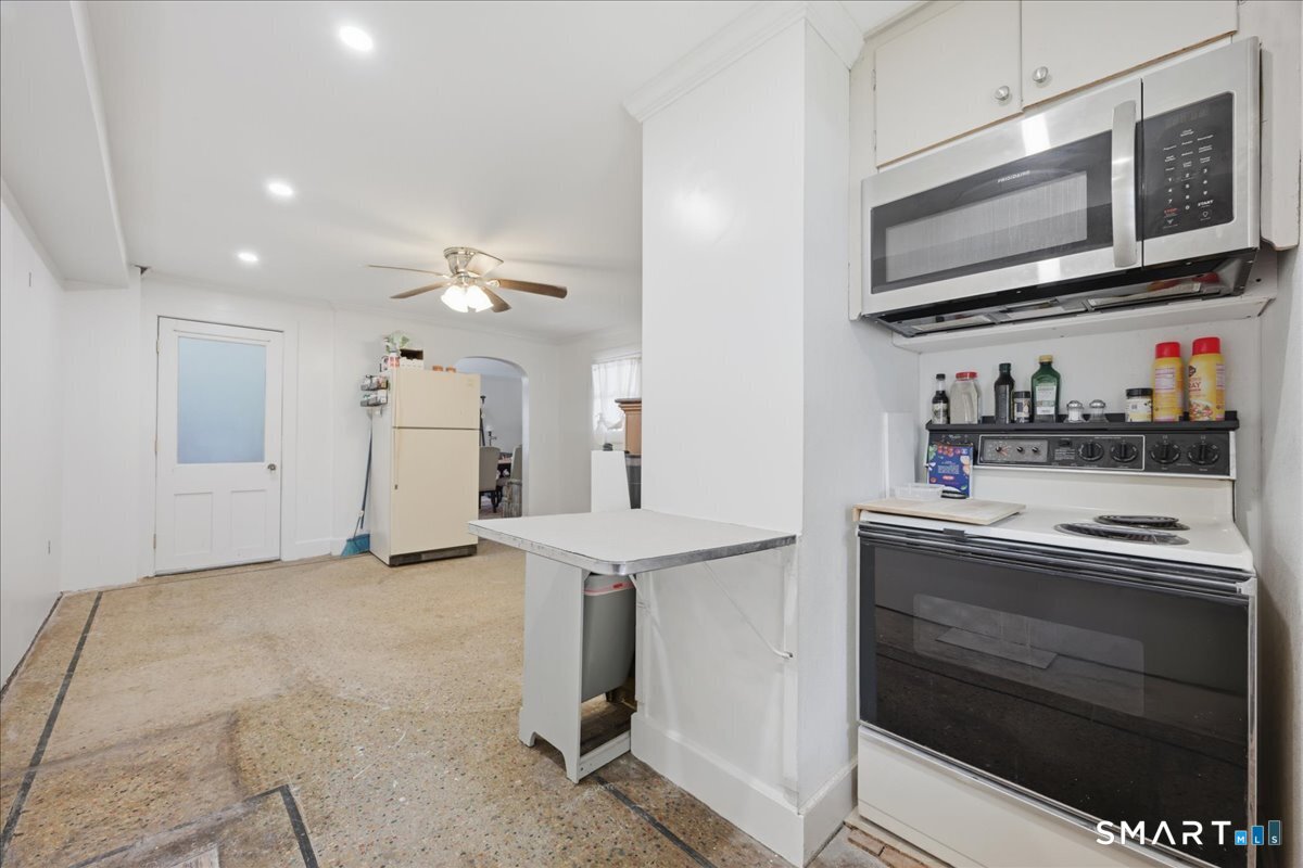 100 Stillman Avenue Stonington CT 06379