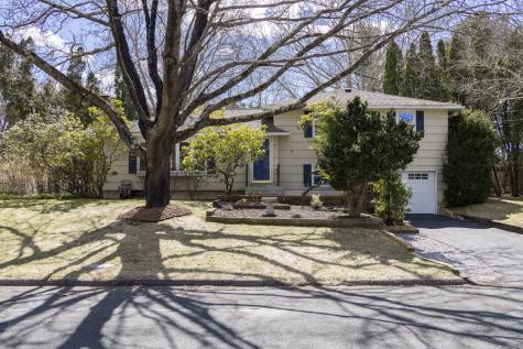 20 Pleasant Street Stonington CT 06355