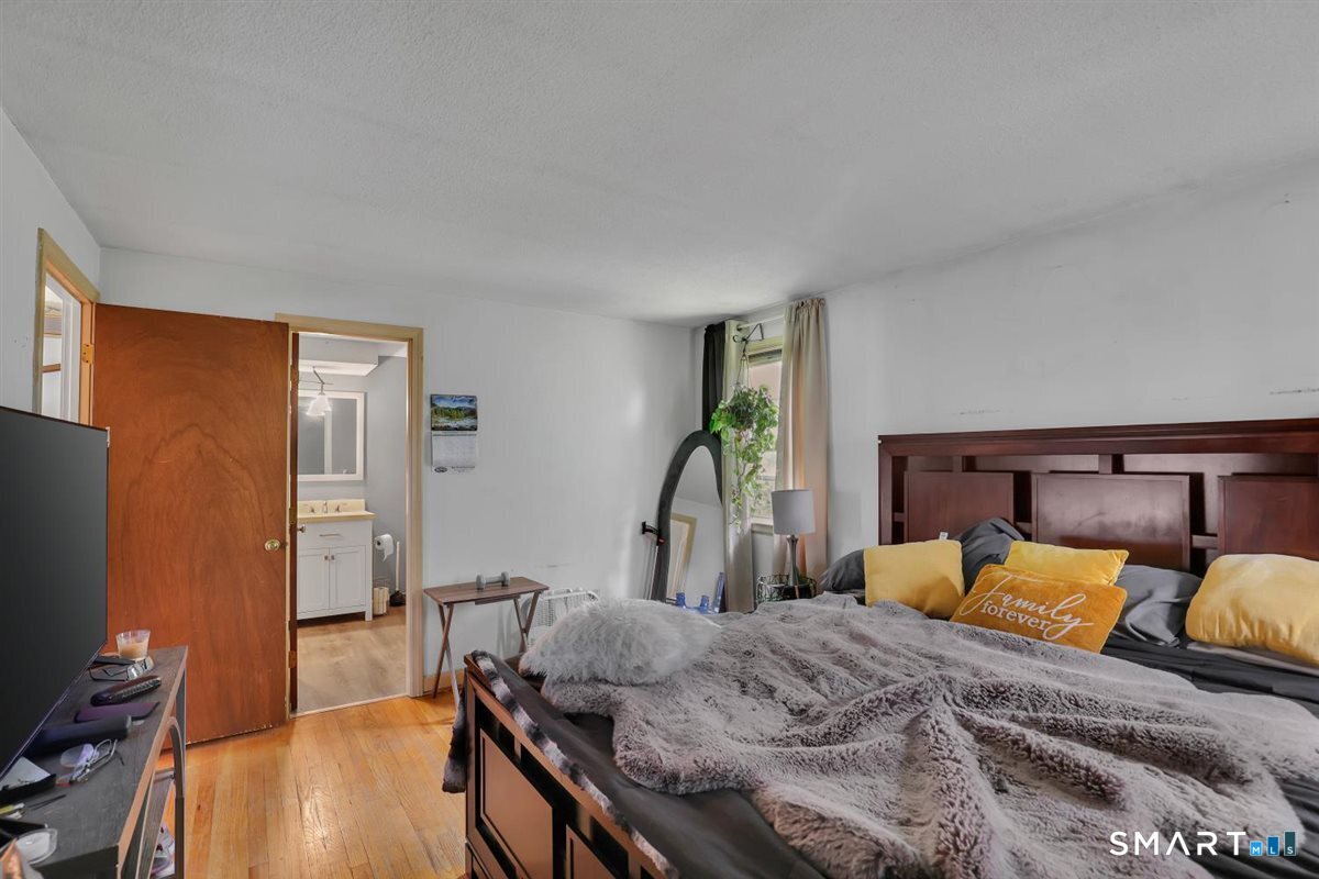 59 Gordon Lane East Hartford CT 06118