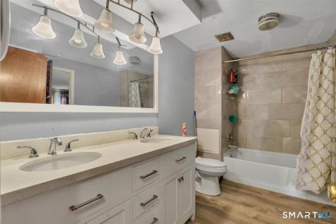 59 Gordon Lane East Hartford CT 06118