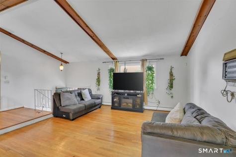 59 Gordon Lane East Hartford CT 06118