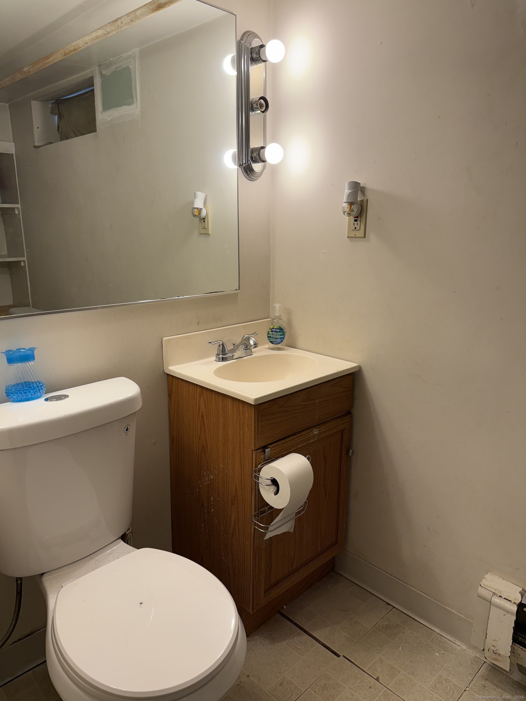 181 Cityview Avenue Bridgeport CT 06606