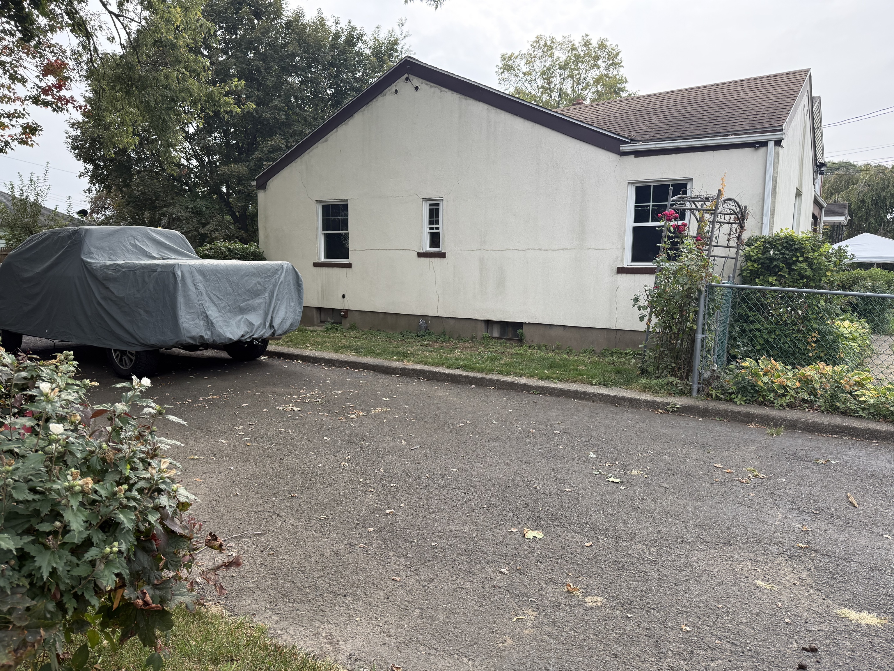 181 Cityview Avenue Bridgeport CT 06606