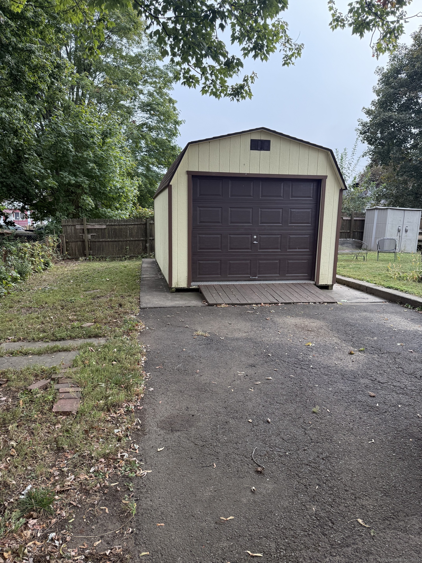 181 Cityview Avenue Bridgeport CT 06606