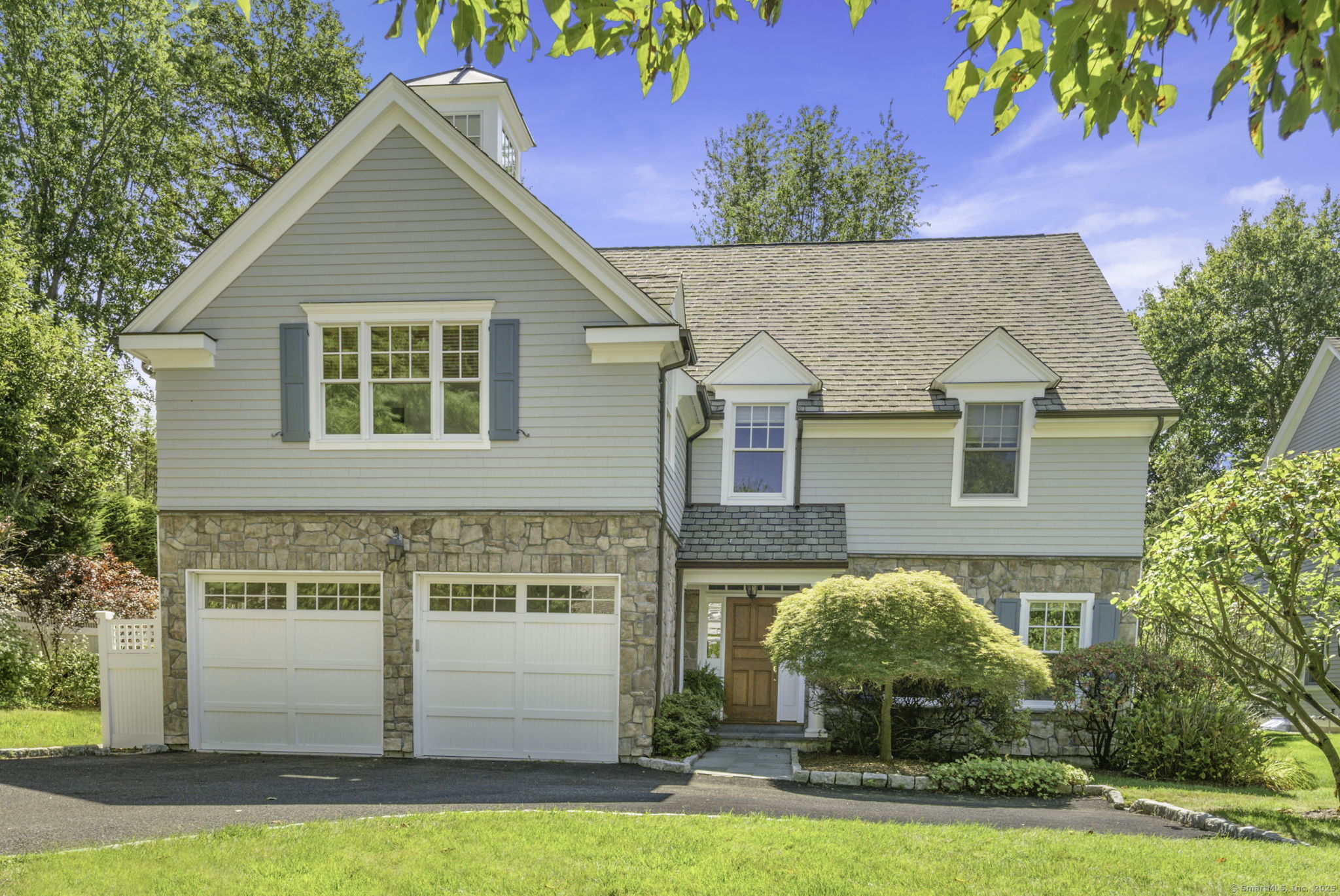 16 Park Lane New Canaan CT 06840