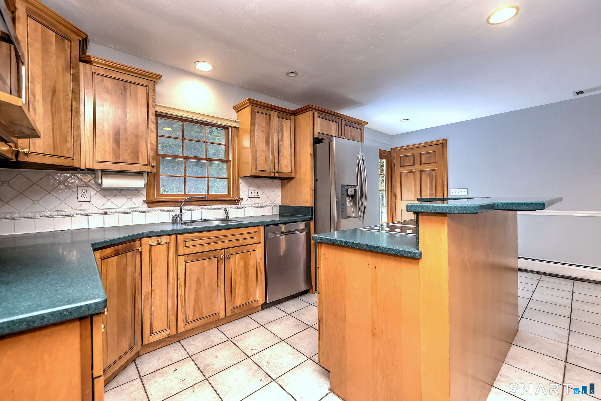 430 Sheldon Court Orange CT 06477