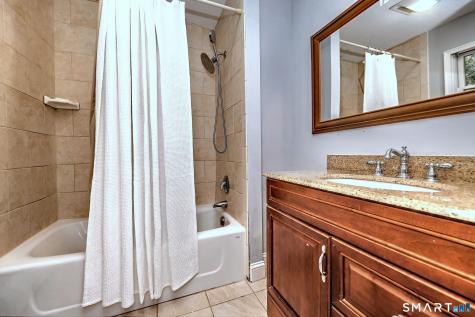 430 Sheldon Court Orange CT 06477
