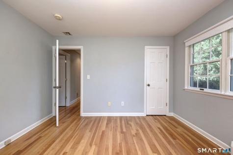 430 Sheldon Court Orange CT 06477