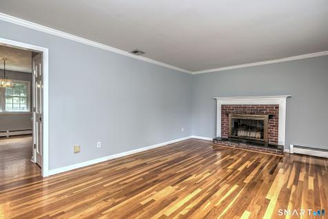 430 Sheldon Court Orange CT 06477
