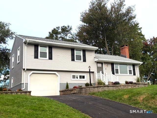 19 Winthrop Boulevard Cromwell CT 06416