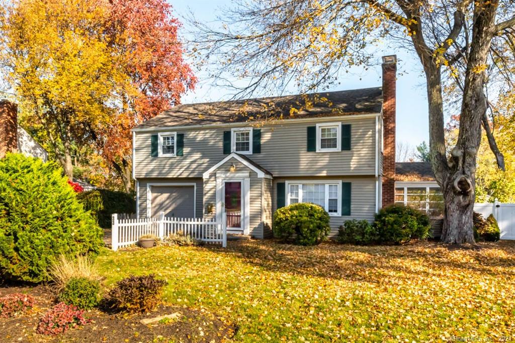 33 Cherryfield Drive West Hartford CT 06107