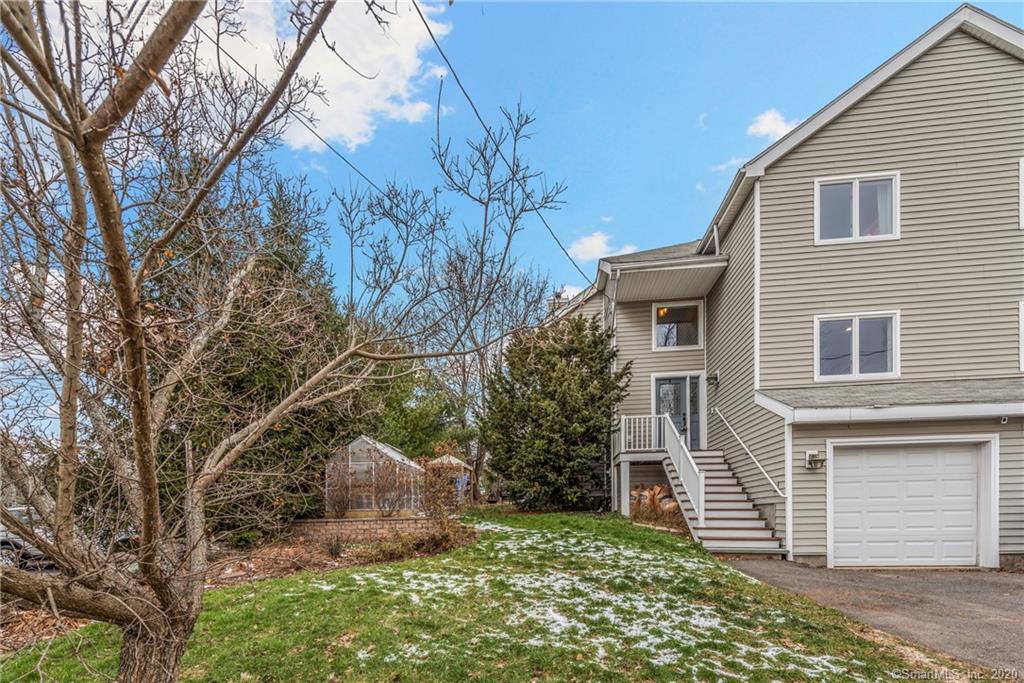 581 Tolland Turnpike Manchester CT 06042