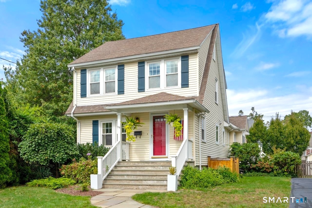 38 Reynolds Drive Fairfield CT 06824