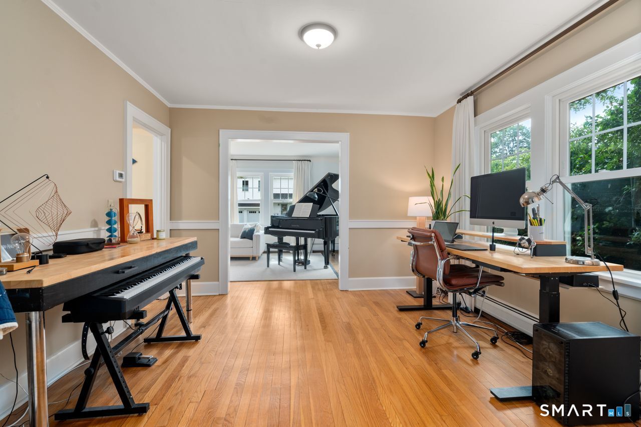 38 Reynolds Drive Fairfield CT 06824