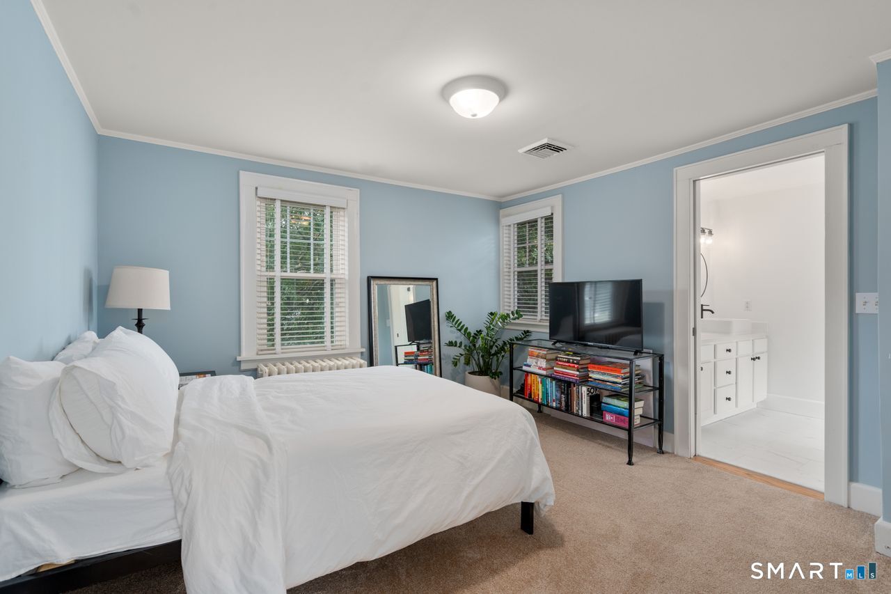 38 Reynolds Drive Fairfield CT 06824