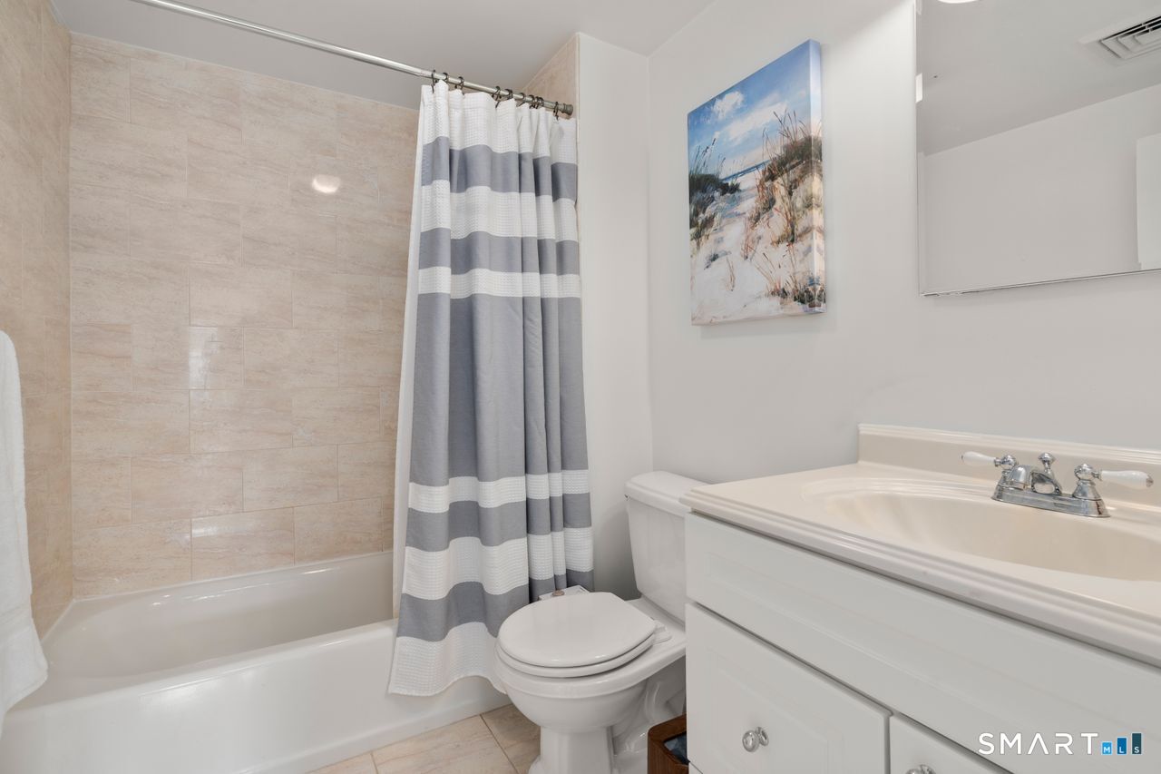 38 Reynolds Drive Fairfield CT 06824