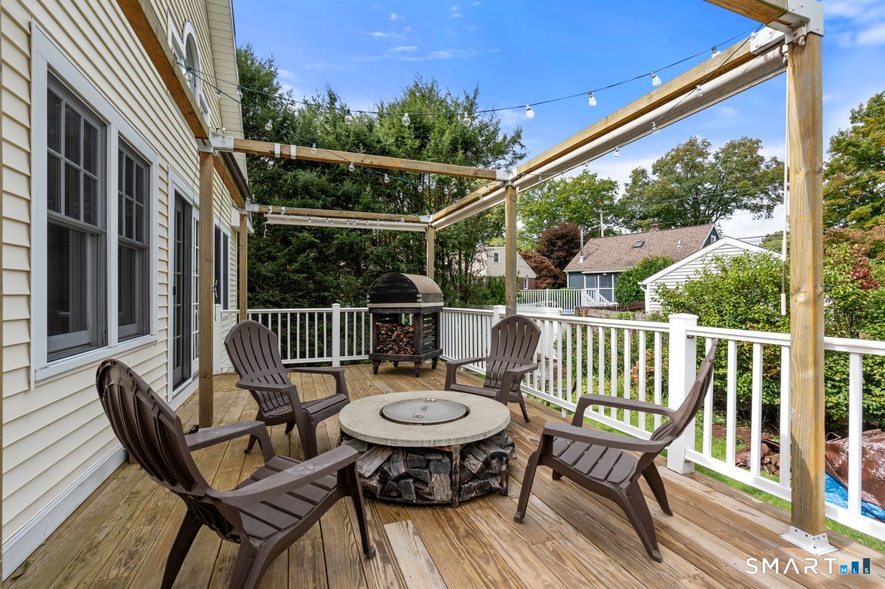38 Reynolds Drive Fairfield CT 06824