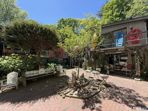27 Huckleberry Lane Weston CT 06883