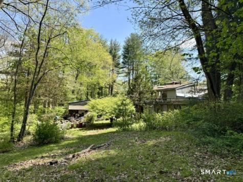 27 Huckleberry Lane Weston CT 06883