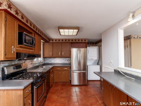 176 Clintonville Road North Haven CT 06473