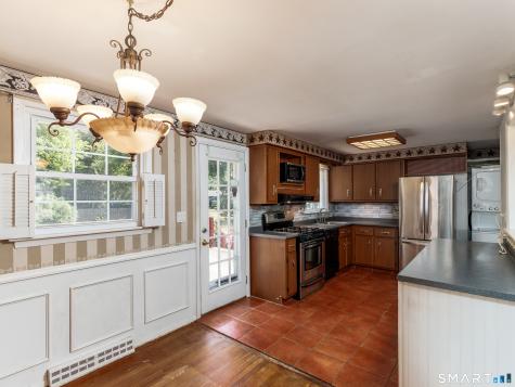 176 Clintonville Road North Haven CT 06473