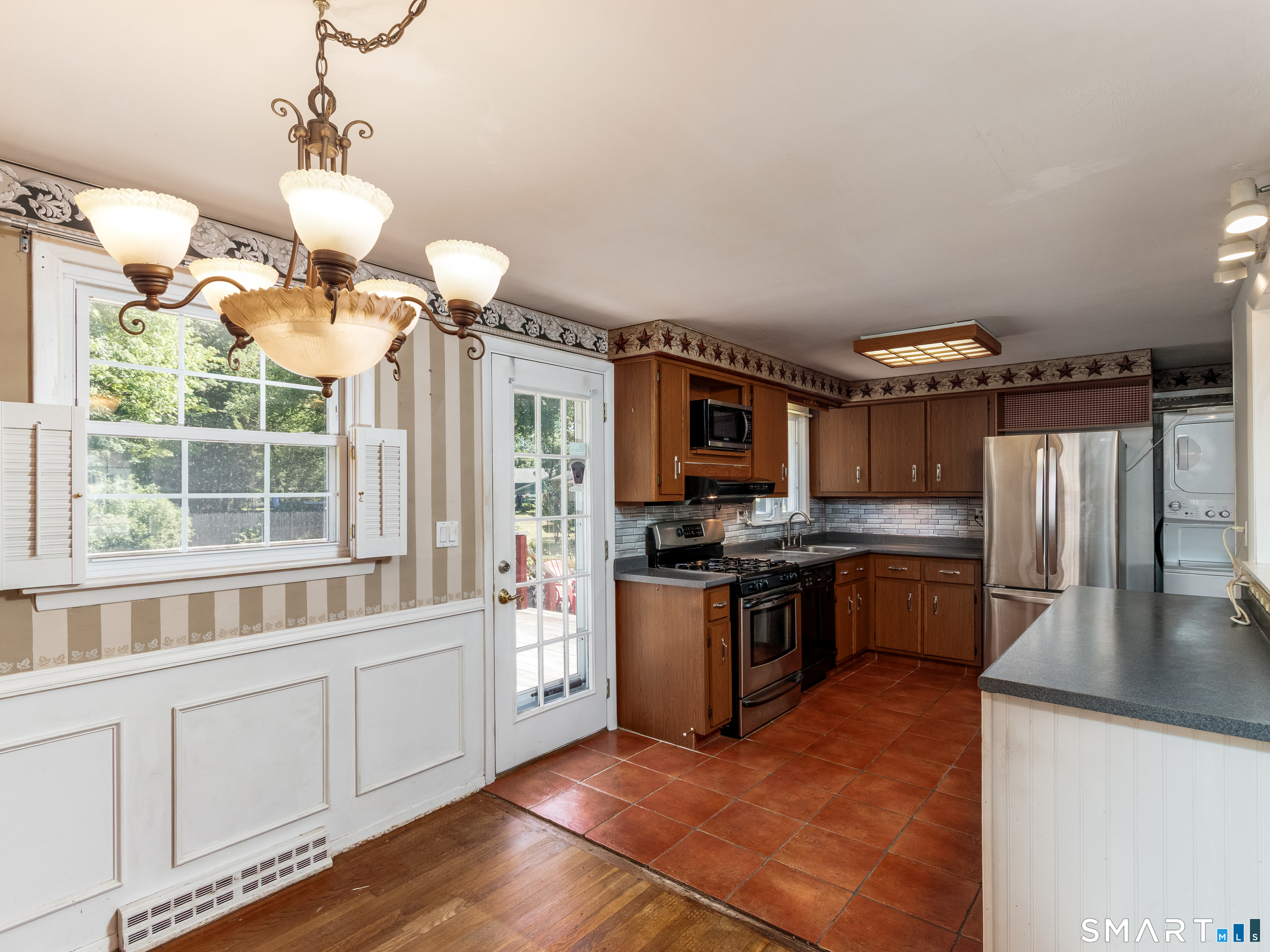 176 Clintonville Road North Haven CT 06473