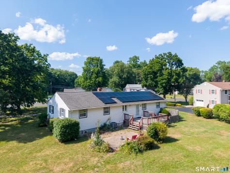 176 Clintonville Road North Haven CT 06473