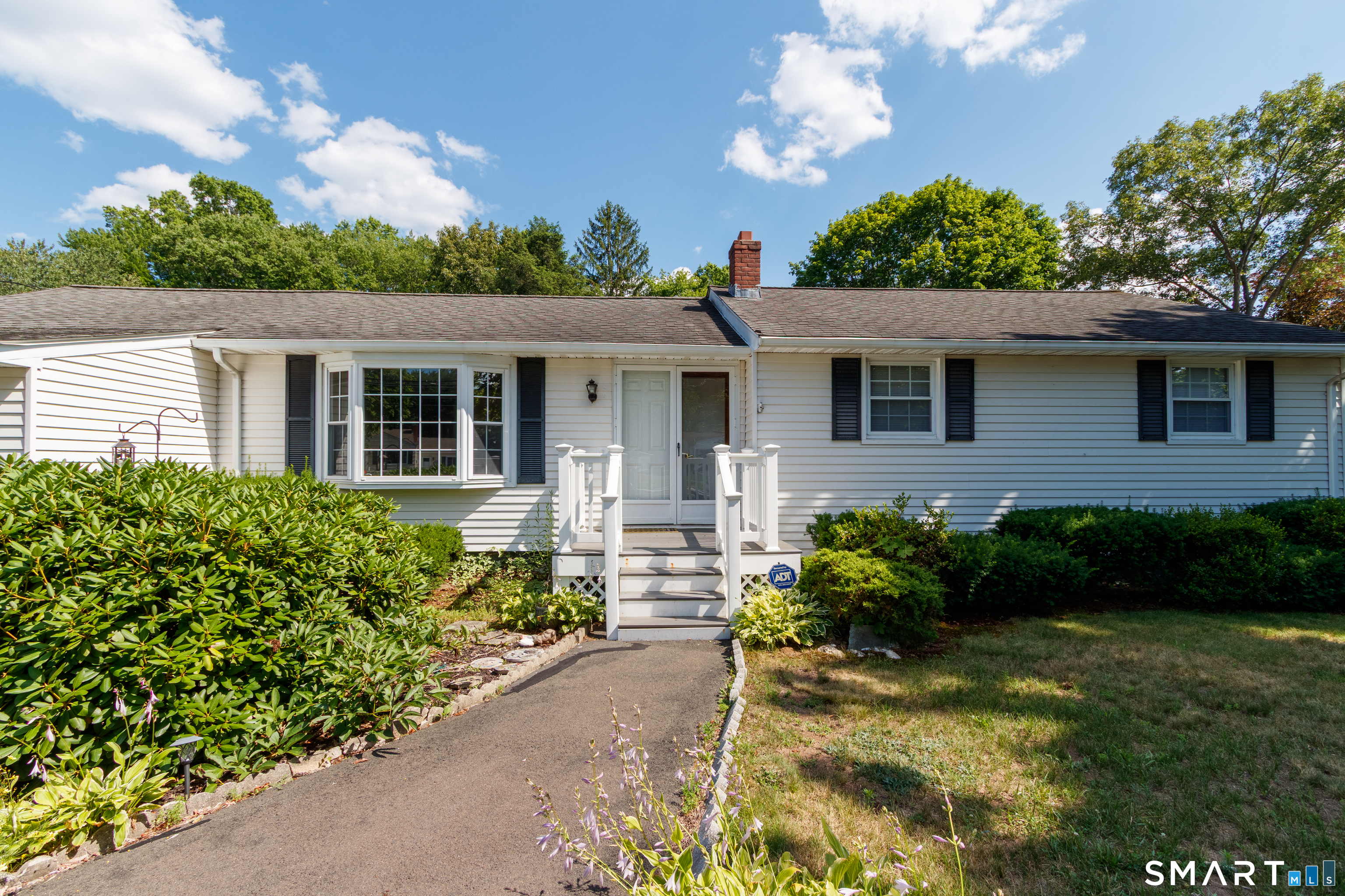 176 Clintonville Road North Haven CT 06473