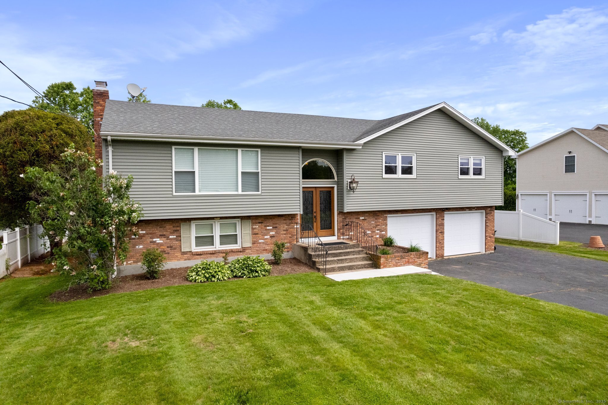 104 Willow Street Wethersfield CT 06109