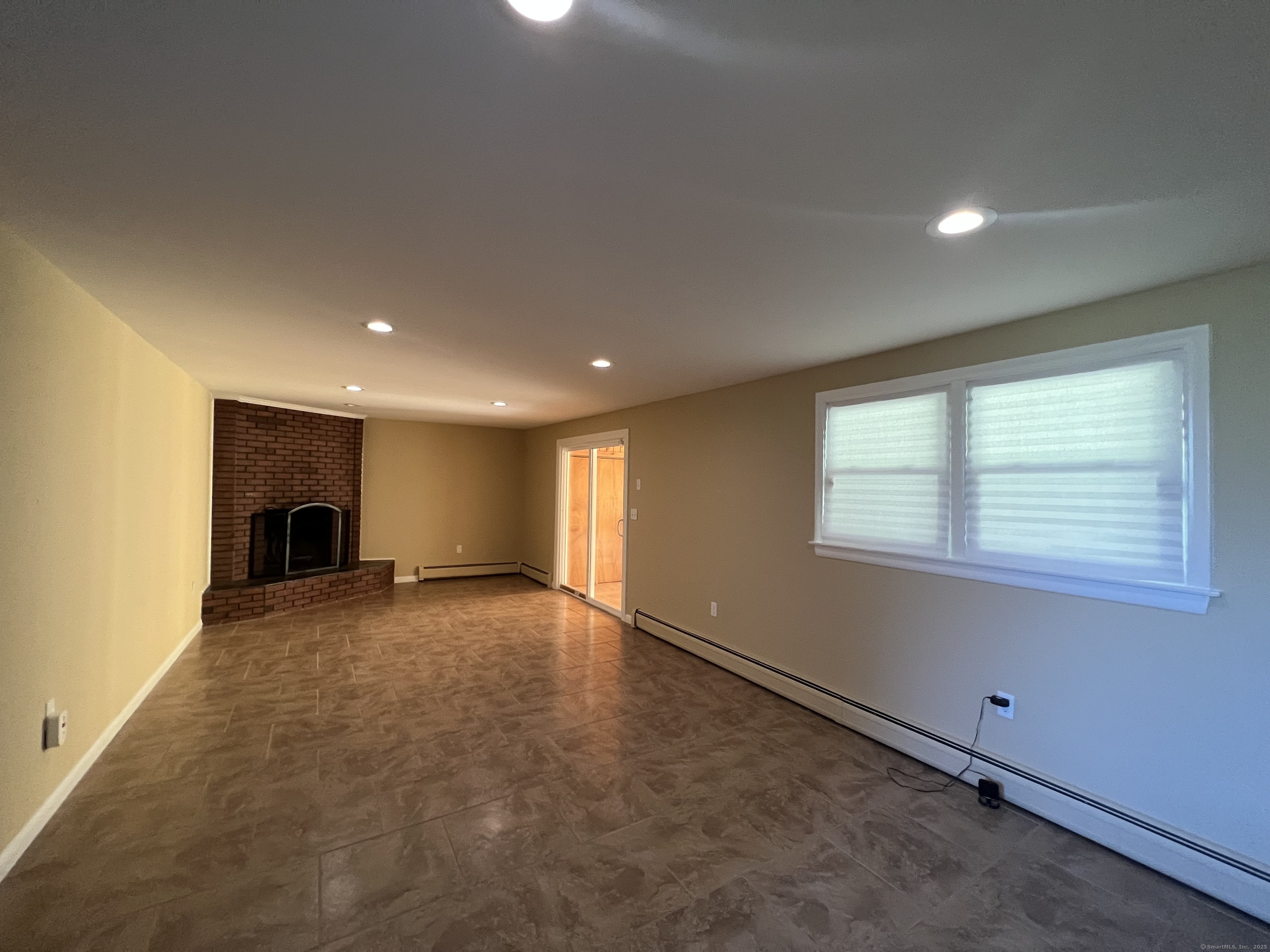 104 Willow Street Wethersfield CT 06109