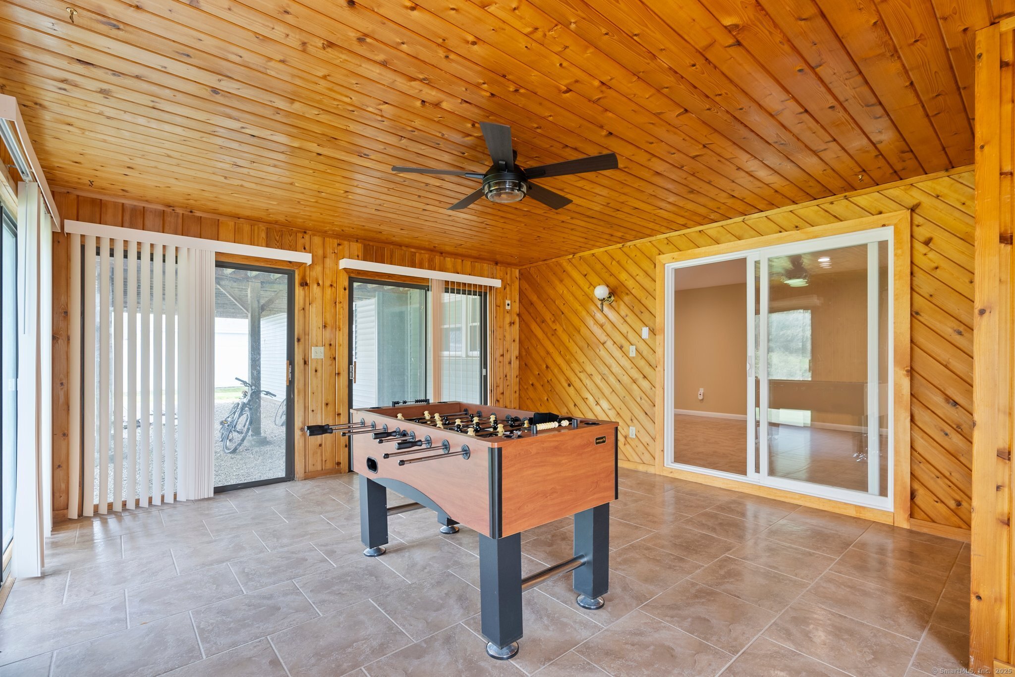 104 Willow Street Wethersfield CT 06109