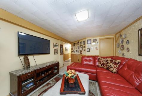 171 David Circle Putnam CT 06260