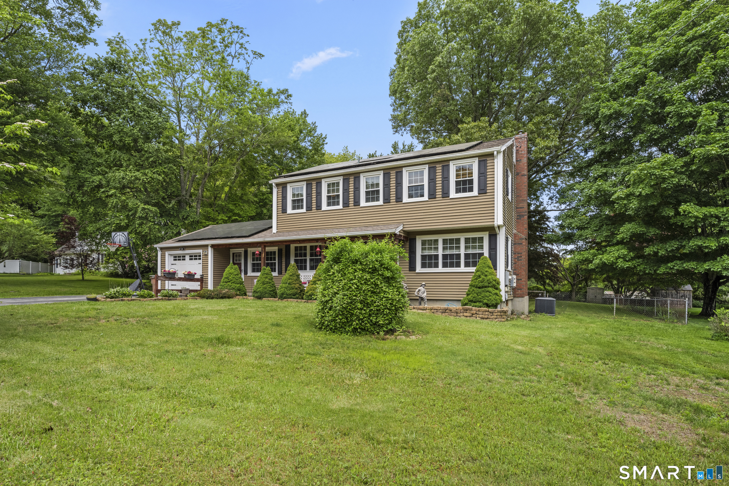 9 Monticello Drive East Lyme CT 06333